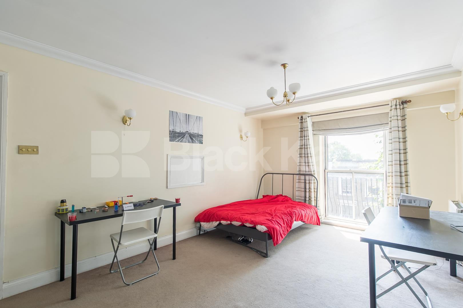 			IDEAL FOR 2 SHARERS!, 2 Bedroom, 1 bath, 1 reception Apartment			 York Way, CAMDEN/ISLINGTON